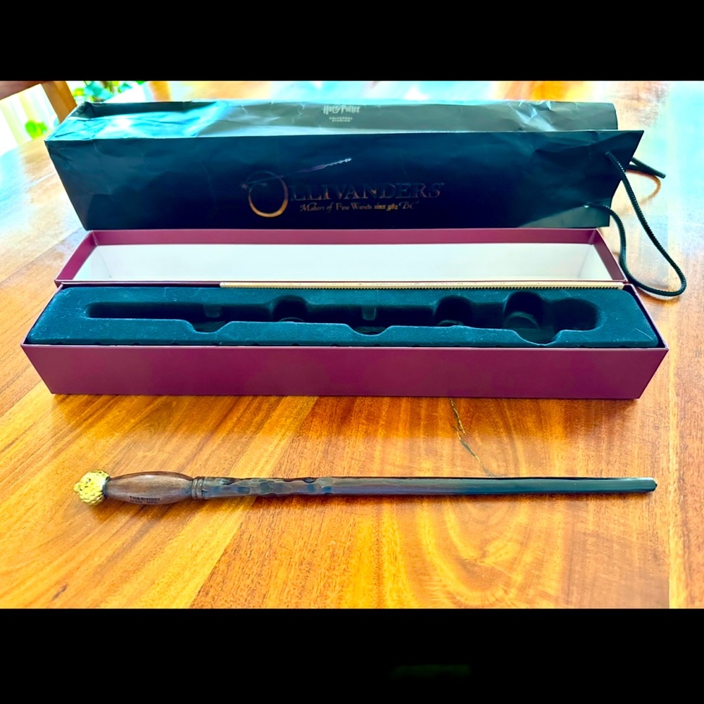 Universal Studios Harry Potter Wizard Wand
